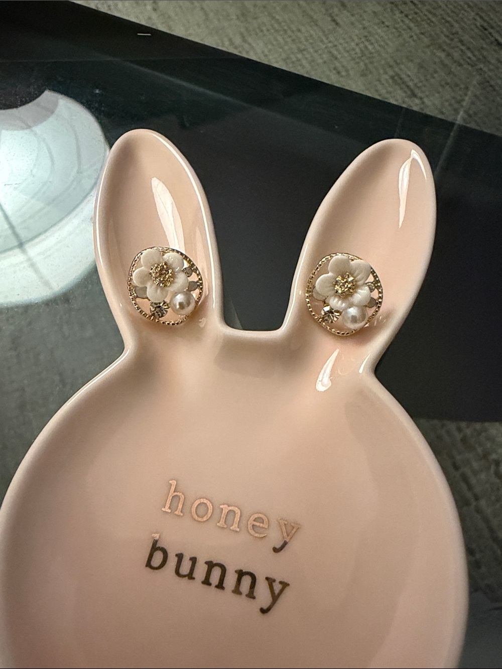 Gold Floral Pearl Stud Earrings - Cream & Gold